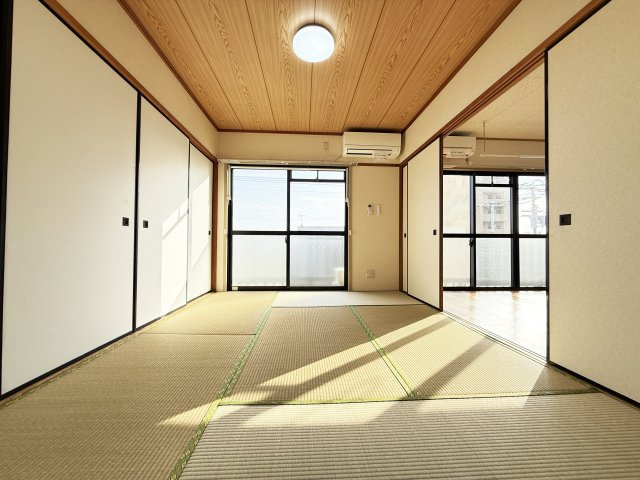 シルキーハイツの和室