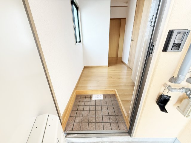 シルキーハイツの玄関
