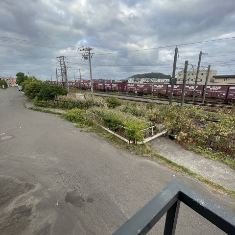 ドエル宮の森の周辺