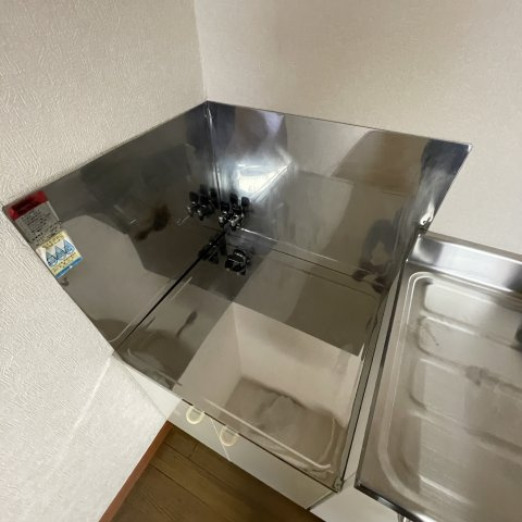 ドエル宮の森のキッチン
