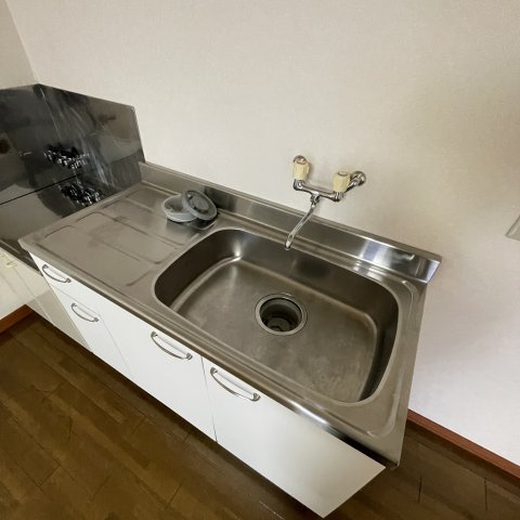 ドエル宮の森のキッチン