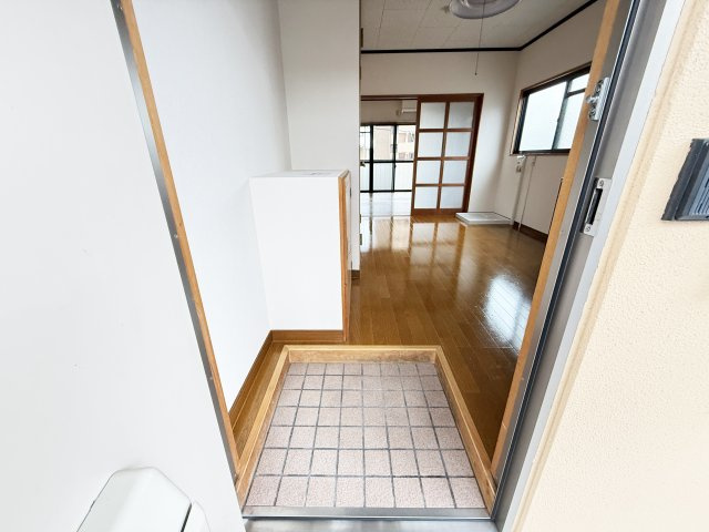 シルキーハイツの玄関
