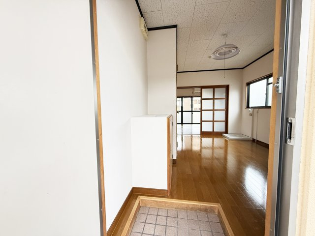 シルキーハイツの玄関