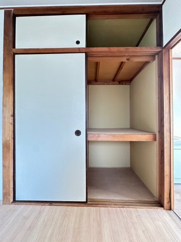 平尾ハイツの収納