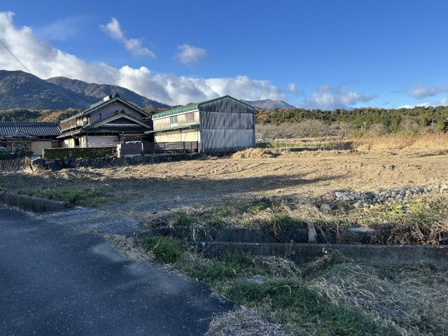 いなべ市大安町石榑南の外観