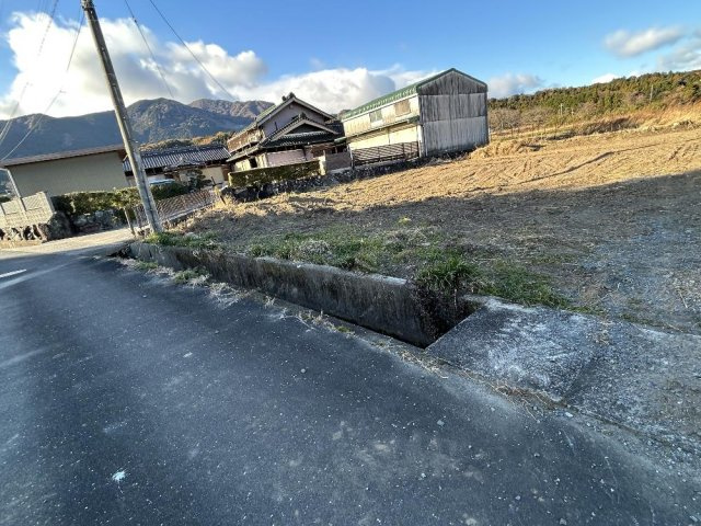 いなべ市大安町石榑南の外観