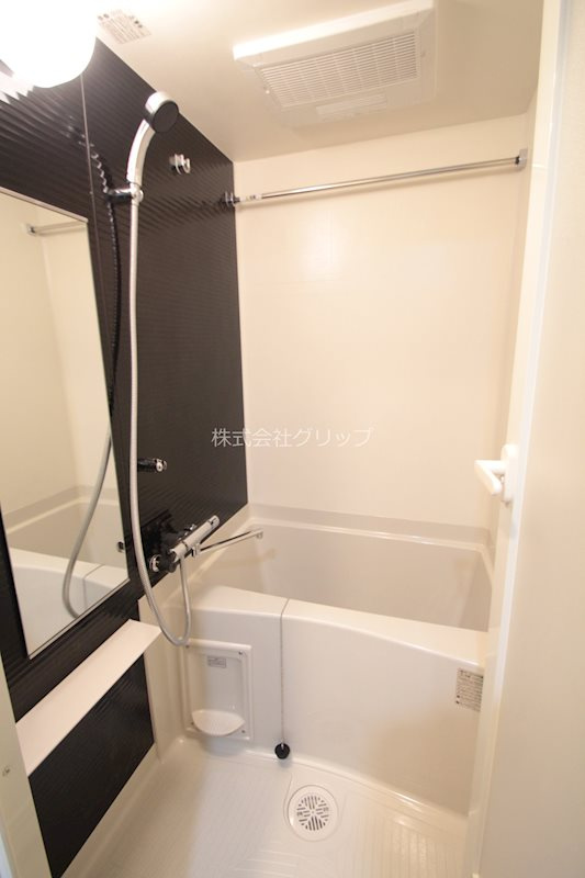 オルタナ横濱阪東橋の浴室