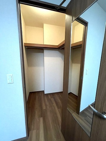 【収納】 | グレースマンション中山下公園 | ◇◆ウォークインクローゼット◆◇