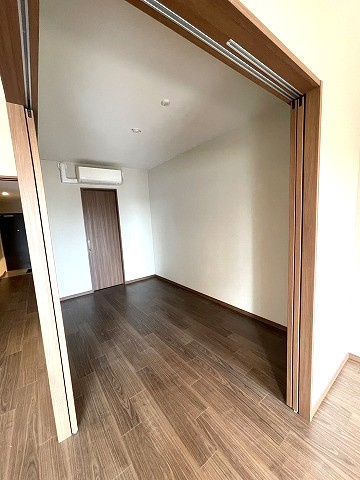 【洋室】 | グレースマンション中山下公園 | ◇◆洋室◆◇フローリングリノベーション済み