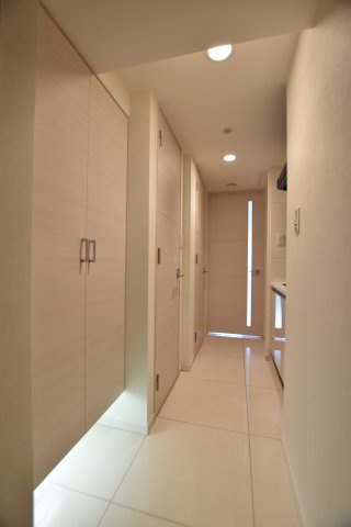 【玄関】 | S-RESIDENCE難波EAST（エスレジデンス難波イースト）