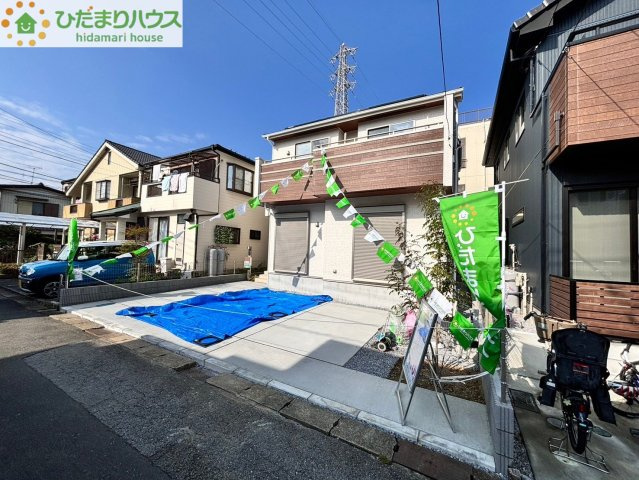 上尾市上　7期　新築一戸建て　ブルーミングガーデン　01の外観|南向きの立地で陽当り良好です！
