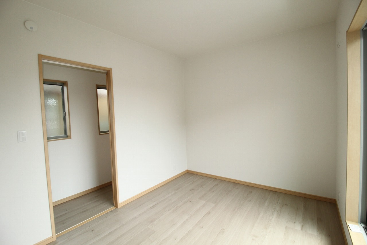 南久万　北　新築戸建　【内覧可能】の洋室|2Ｆ　南の部屋　6.0帖