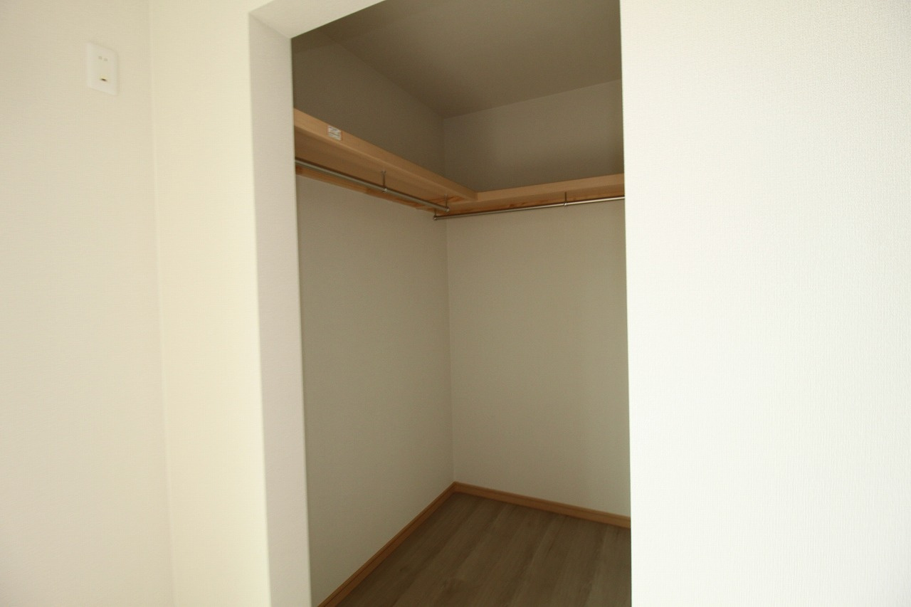 南久万　北　新築戸建　【内覧可能】の収納|2Ｆ　南の部屋　6.0帖