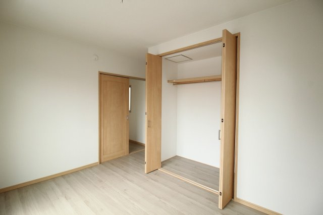 南久万　北　新築戸建　【内覧可能】の洋室|2Ｆ　南東の部屋　6.5帖