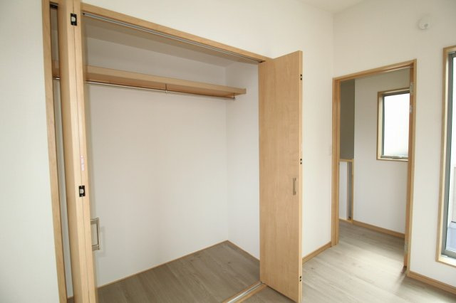 南久万　北　新築戸建　【内覧可能】の収納|2Ｆ　北西の部屋　8.0帖