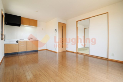 【居間・リビング】 | セジュールシャンスⅡB棟 | ゆったりとした居間です