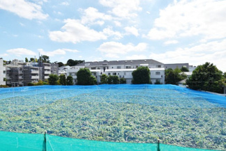 【展望】 | 眼前に広がる空の雄大さと、このお部屋の自慢の一つである「眺望」をご覧ください。毎日、この景色を独り占めできる新生活に夢が広がります。～即日のご見学可能～　お問合せはお気軽にどうぞ。