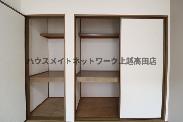 ロイヤルガーデン子安 Ｅの収納|収納