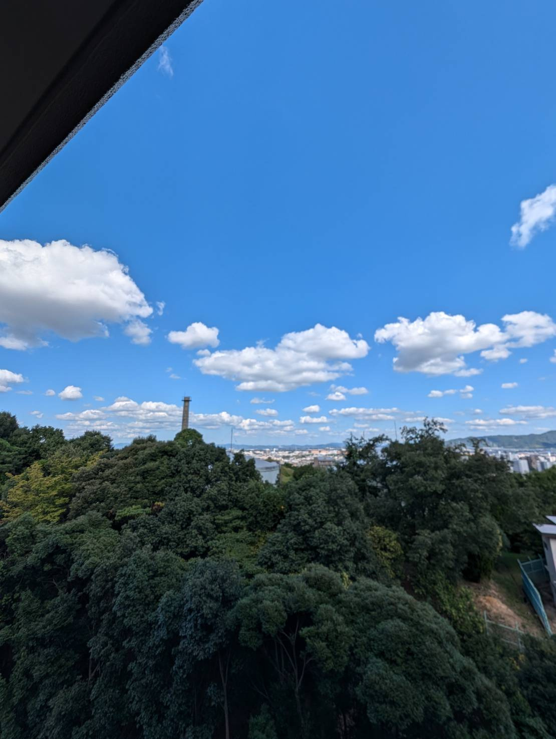 グリーンタウン香里ケ丘A棟の展望|■物件内覧・資金計画相談・住宅ローン相談、リフォーム相談、お問合せ受付中■
※当日・翌日のご内覧、ご相談はお電話でのお問合せがスムーズです！