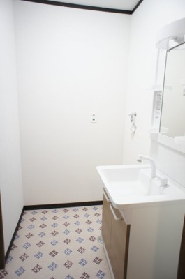 【洗面所】 | クレストF・M | 同棟の別部屋の写真です