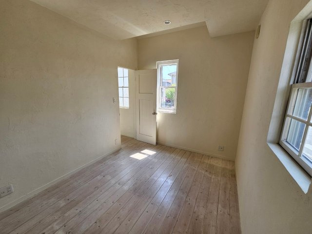 児島下の町3丁目　店舗の洋室