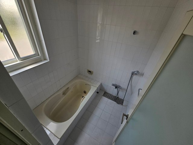 児島下の町3丁目　店舗の浴室