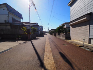 【前面道路含む現地写真】