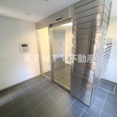 【ロビー】 | ＷＥＳＴ　ＣＯＵＲＴ川崎大師 | 建物の内部です