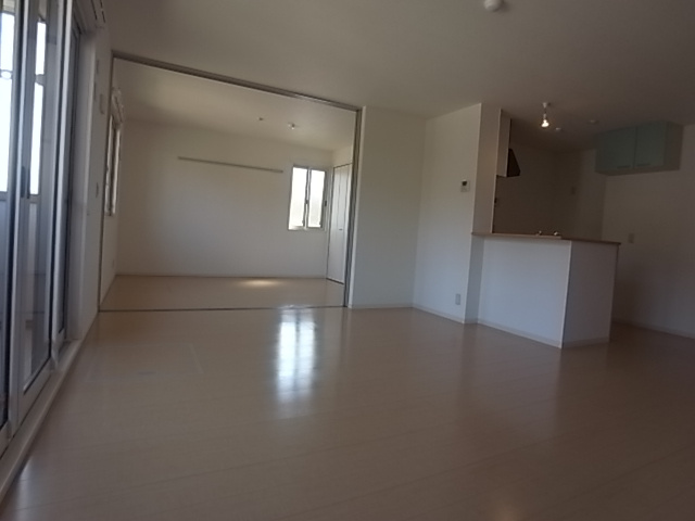 神戸市須磨区車字梨川のアパート