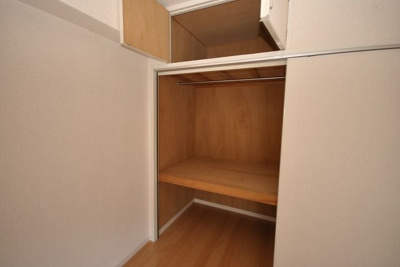 【収納】 | ホワイトマンション西新 | 別号室の写真になります。現況優先。