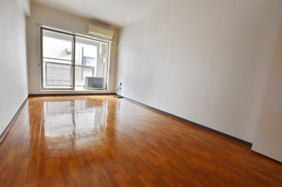 【洋室】 | サンライト伊勢原