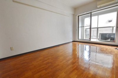 【寝室】 | サンライト伊勢原