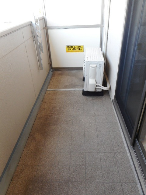 熊本市中央区本荘町の賃貸マンションのバルコニー|※反転タイプ