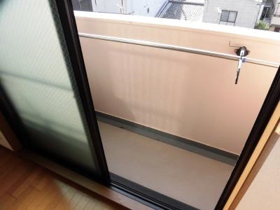 エステムコート御所南のバルコニー