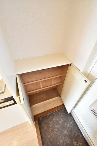 ルネサンス21の収納|シューズBOX