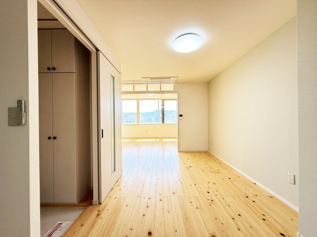 カゲヤマビルの居間・リビング