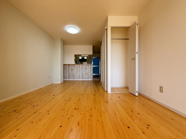 カゲヤマビルの居間・リビング