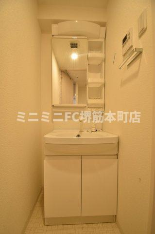 エスレジデンス緑橋駅前の洗面所