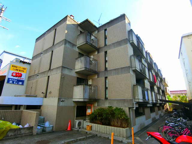 RX富田林の外観