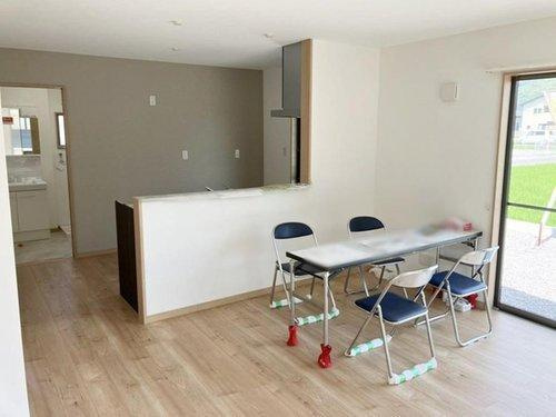 宇多津町長縄手の居間・リビング|リビング