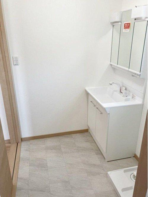 宇多津町長縄手の洗面所|洗面所