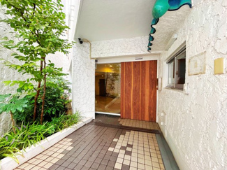 【エントランス】