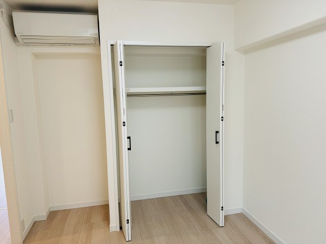 グリーンパーク西八王子の収納|～収納力の高いクローゼット完備～