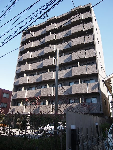 ルーブル大森山王弐番館の外観