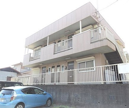 青梅市長淵４丁目の賃貸マンションの外観