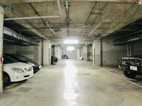 ベルメゾン瑞江の駐車場