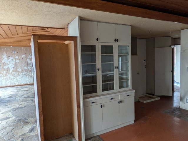 西宮市甲陽園山王町の中古一戸建のキッチン