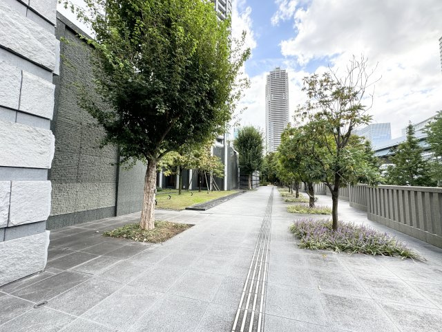 東京ツインパークスレフトウィングの周辺