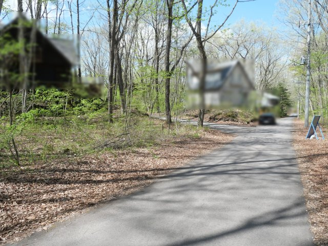 別荘の街・プリンスランド⑬の前面道路含む現地写真