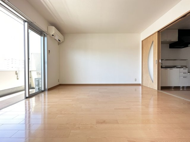 ドリームハウスしののめの洋室